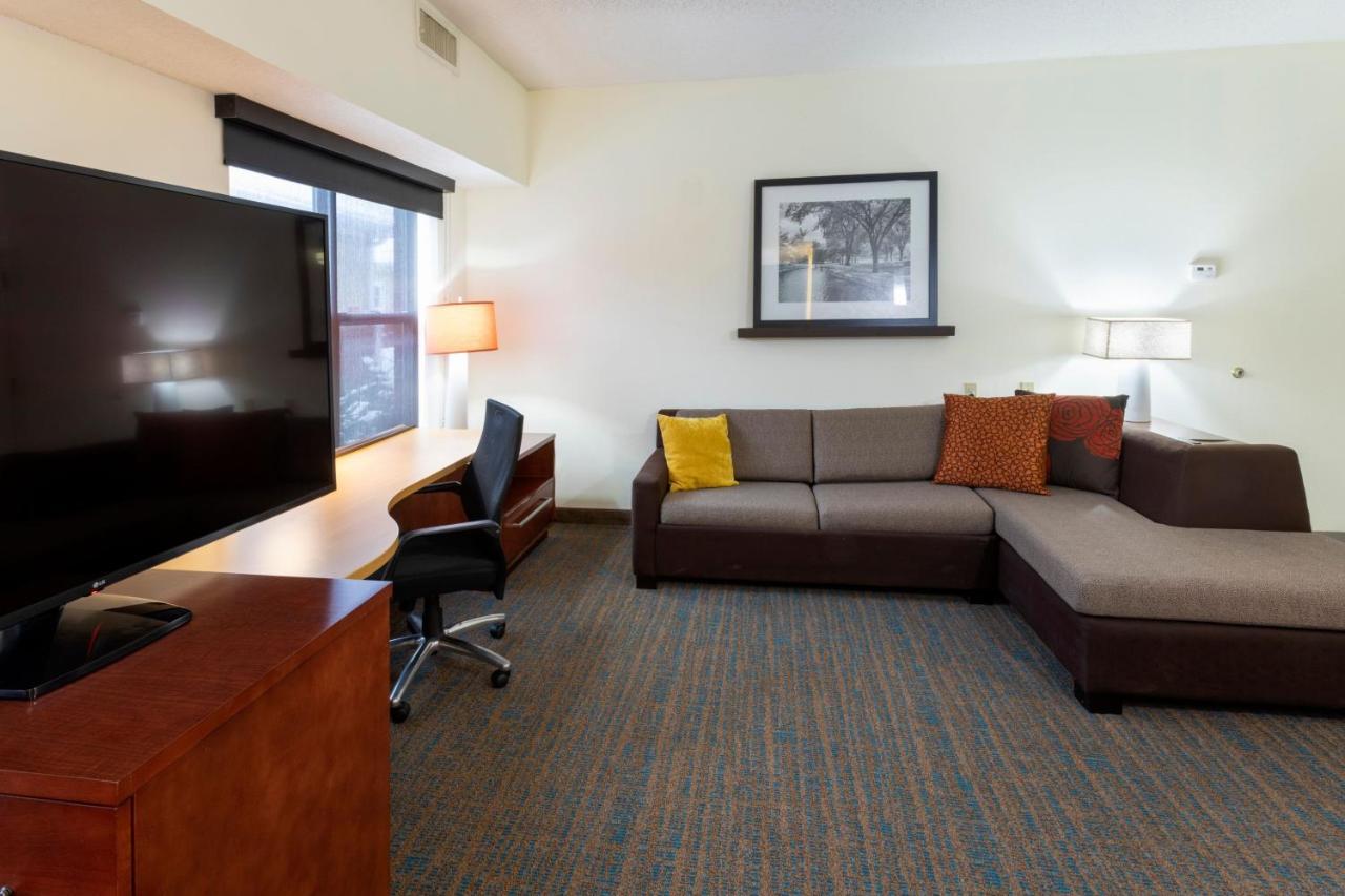 Residence Inn Minneapolis St. Paul/Роузвил Екстериор снимка