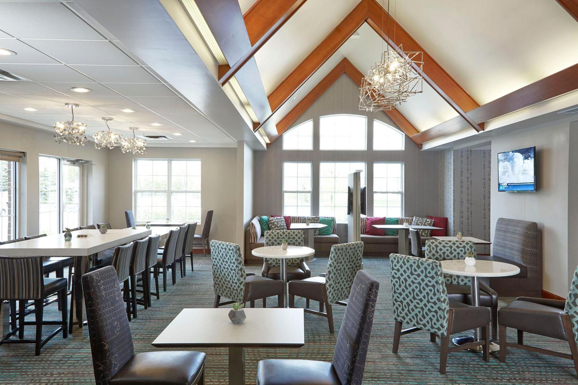 Residence Inn Minneapolis St. Paul/Роузвил Екстериор снимка