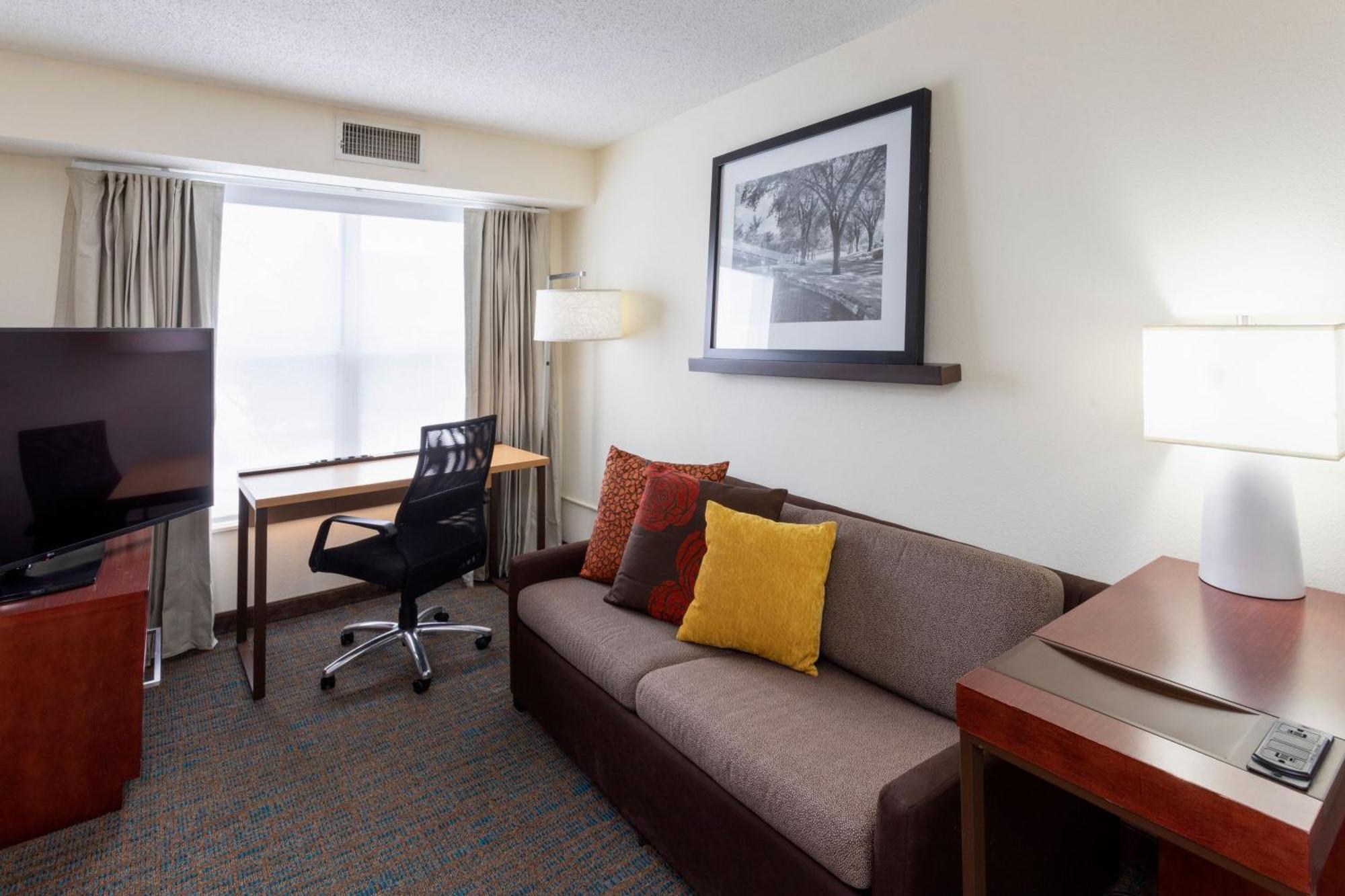 Residence Inn Minneapolis St. Paul/Роузвил Екстериор снимка