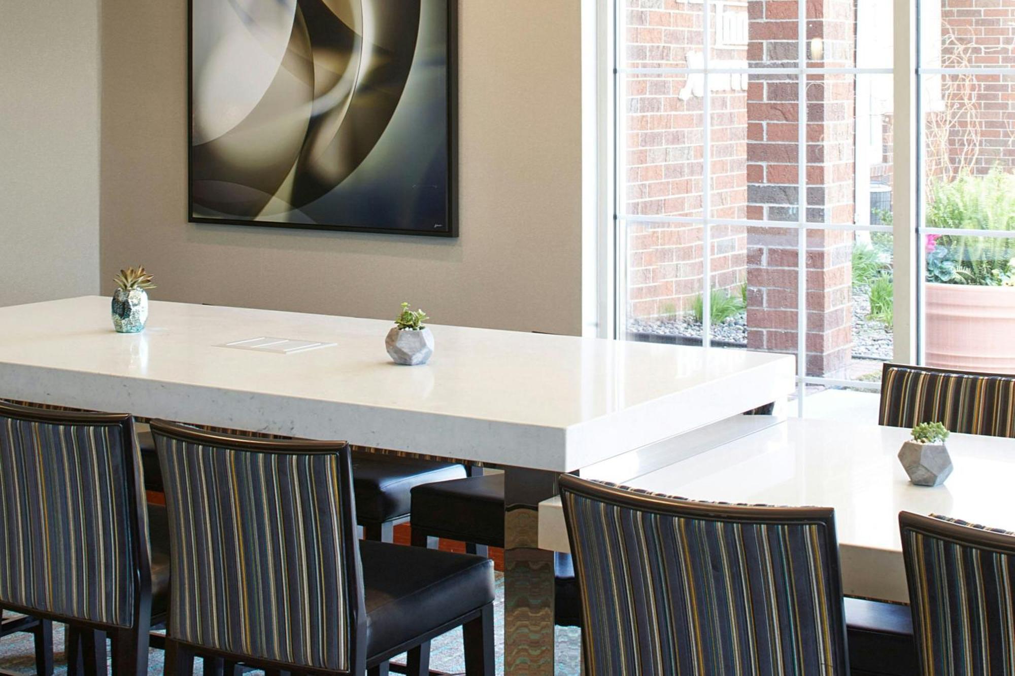 Residence Inn Minneapolis St. Paul/Роузвил Екстериор снимка